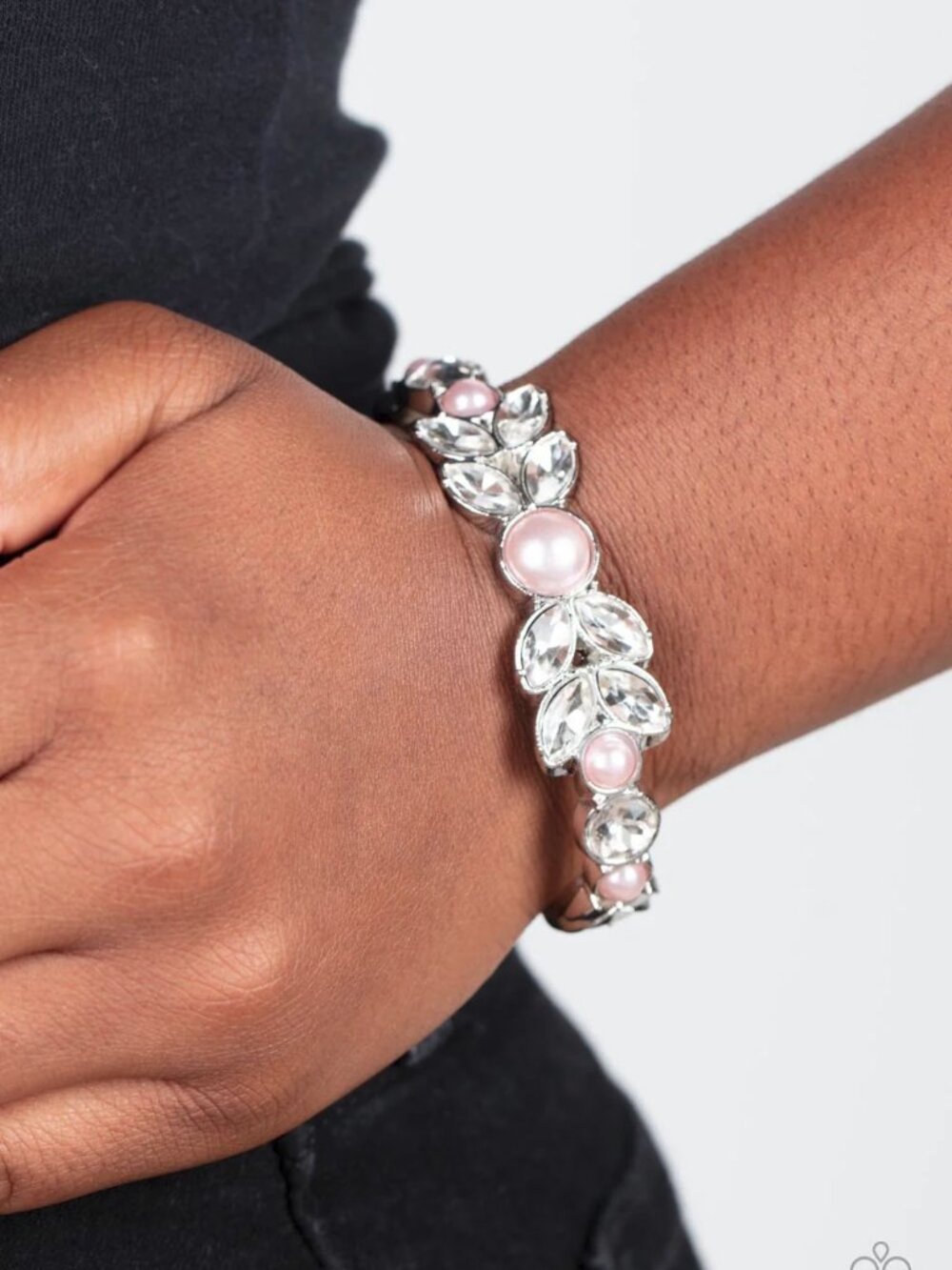 Paparazzi Jewelry Accessories - Regal Reminiscence - Pink Bracelet - Vintage